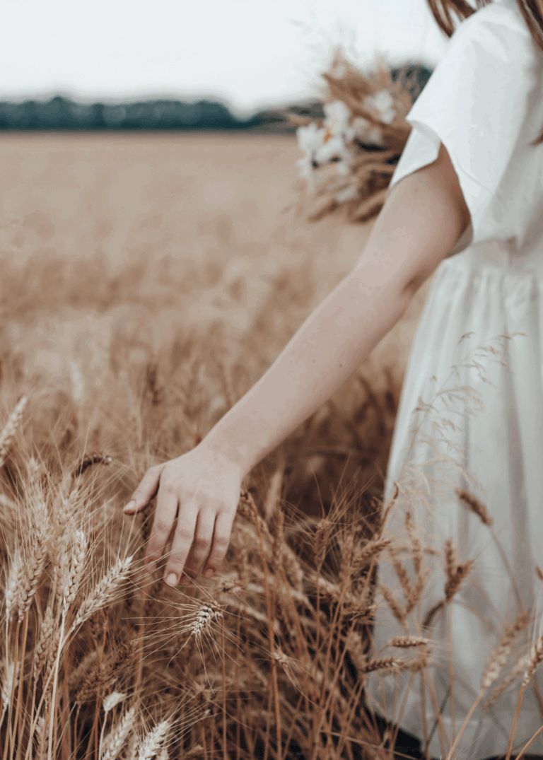 Bipolar and Babies? The Messy, Terrifying, Hopeful Truth About Mental Illness & Motherhood